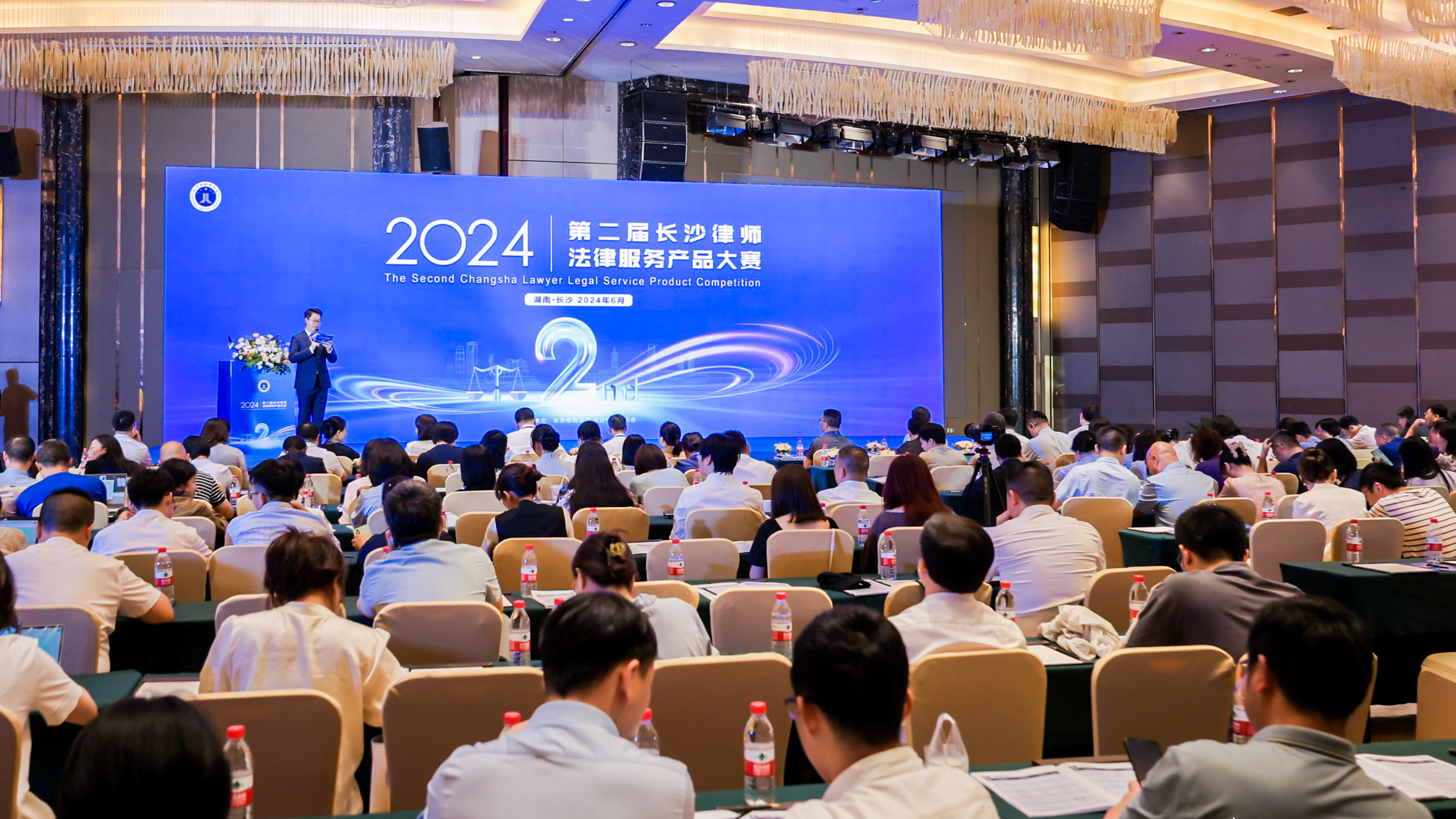 �����������ɷ����·�չ ���� �ڶ��쳤ɳ��ʦ���ɷ����Ʒ����Բ����Ļ